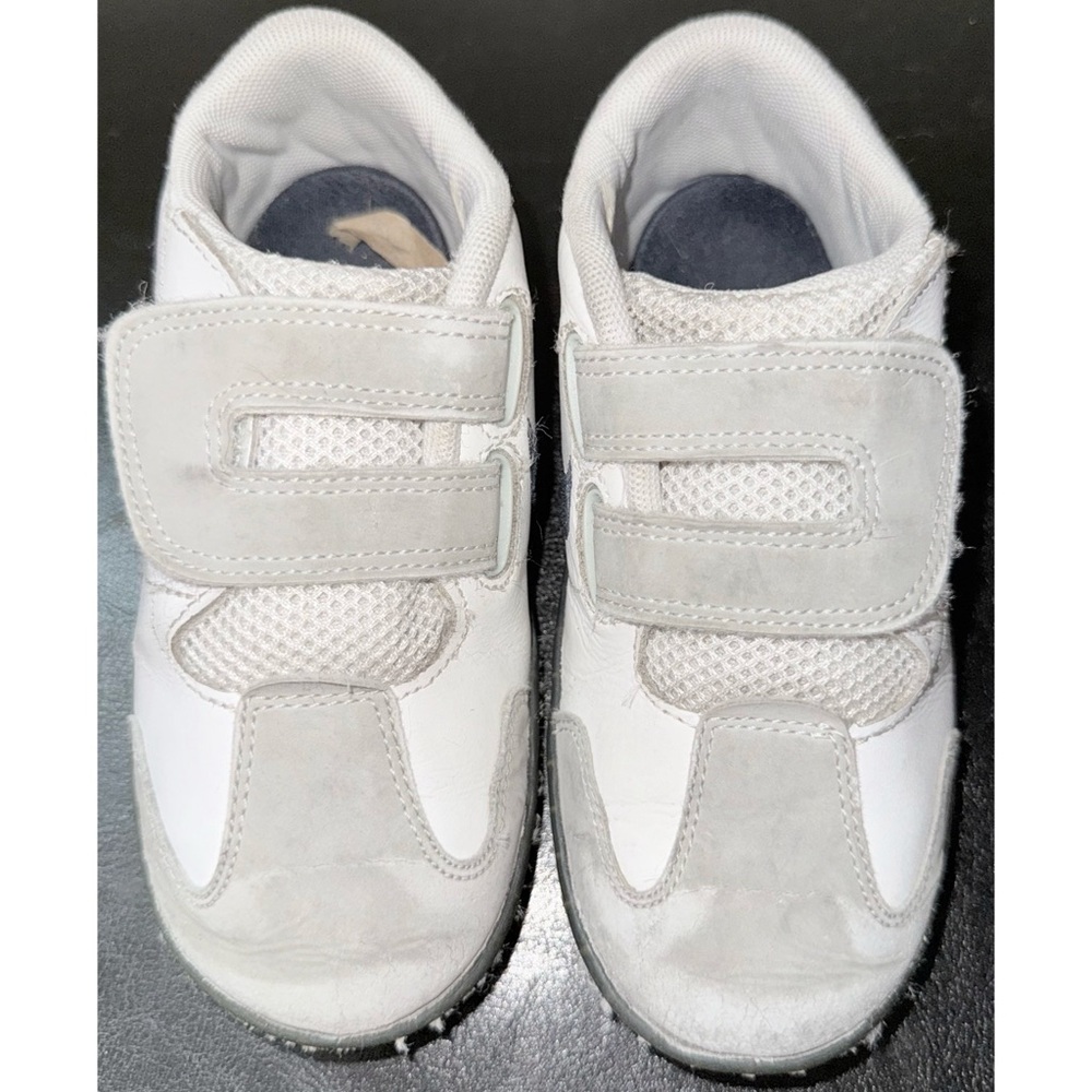 Nike Kids White & Gray Sneakers
